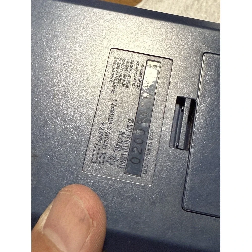 Texas Instruments TI-81‎ Graphing Calculator with Cover/Used